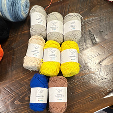 Hobbii Friends Cotton 8/6 100% Cotton Fine/Sport #2 Yarn Balls Assorted picture