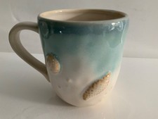 SONOMA LIFE STYLE SEASIDE MUG 16 OZ SAND & AQUA EMBOSSED SEA SHELLS FLAWED picture
