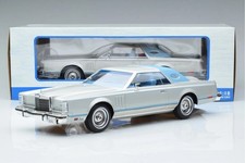1978 LINCOLN CONTINENTAL MARK V SILVER BLUE 1:18 SCALE BY MCG MCG18403 picture