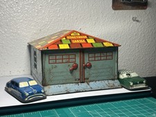 Vintage 1930s Marx Toys Honeymoon Garage With 2 Cars picture