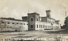 Penitentiary Merida Yucatán Juarez Mexico c1915 RPPC Prison Penitenciaria picture