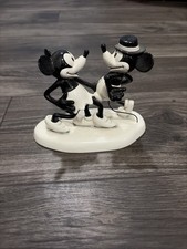 Royal Doulton Disney Two To Tango Mickey Minnie Figurine MM27 Limited Ed #0416 picture