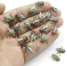 100pcs Plastic Flies Joke Novelty Toys Halloween Decorations picture
