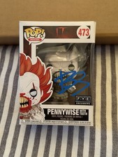 Bill Skarsgard Pennywise IT signed funko pop Beckett COA Stephen King Autograph picture