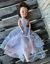 Beautiful vintage Uneeda Dollikin fashion doll dating to approx. 1958–1962 picture