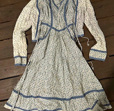 Gunne Sax Vintage Floral Quilted Dress & Jacket Set White/Blue/Pink picture