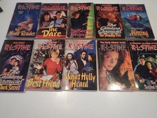 Lot of 10 R.L. Stine Fear Street Paperback Books + One Non-Fear picture