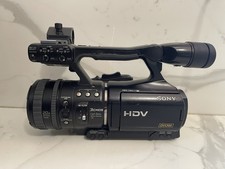 Sony HVR-V1U 3-CMOS 1080i MiniDV HDV Camcorder picture