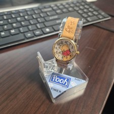 Vintage Winnie The Pooh Timex 84821 Watch With Rotating Bees picture