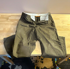 Dockers Men's Grey Khaki Pants Classic Fit Flat Front Straight 32 x 30 Cotton picture