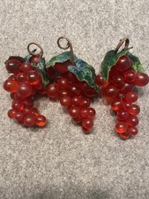 Vintage lucite grape clusters 5