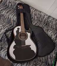 H Jimenez Bajo Quinto Black/White, Fisherman Pickup Used picture