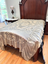 Antique Ecru/Ivory French Tambour Lace Bed Cover, Full Bed picture