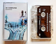 1997 USA RELEASE EMI CAPITOL RECORDS RADIOHEAD OK COMPUTER CASSETTE TAPE VHTF picture