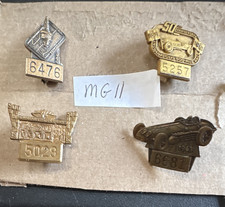 Indianapolis 500 Vintage 1960-63 Lot of 4 Speedway Pins incl Race Car picture