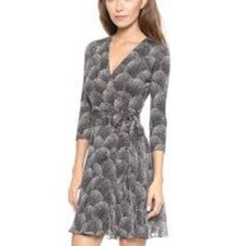 Diane von Furstenberg Wrap Dress Women 14 Black White NWT Silk Blend Irina picture