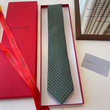 NWT Men's Luxury Ferragamo Silk Tie Executive Business Formal picture
