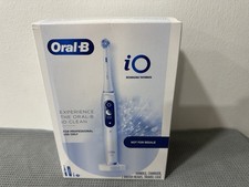 Oral-B iO Series 9 Electric Toothbrush White Charger & 2 Heads + Travel Case NEW picture