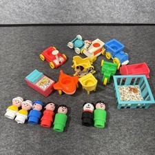 Vintage 1972 Fisher Price Little People Play Family Nursery Set #761 Lot picture