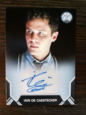 2015 MARVEL AGENTS OF S.H.I.E.L.D. IAIN DE CAESTECKER as AGENT LEO FITZ AUTO picture