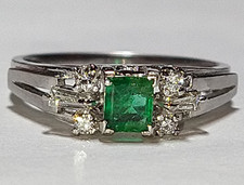 Solid platinum 0.46 carat natural emerald diamond ring 5.18 grams - sz 6 picture