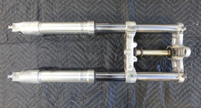 HONDA CBR 900RR 98-99 FRONT END / FORKS + TREES - STRAIGHT + REBUILT 9/26 picture