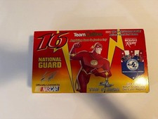 2004 Team Caliber Flash Justice League National Guard Ford Taurus 1:24 Diecast picture