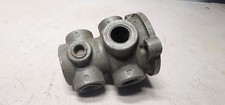 Vintage Bendix / Midland Basic E-3 Air Brake Valve Housing (Part No. 239649) NOS picture