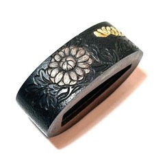 Japanese Fuchi Chrysanthemum Flower Sword Fitting Antique Edo Period picture