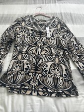 Chico's Pullover Traveler Top Sofi Scroll  V Neck Multicolor NWT Size Med New picture