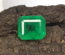 Natural Emerald Zambia Rich Green Octagon Cut IGI Certified 4.13 Ct Gemstone picture