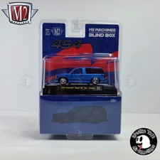 M2 Machines 1992 Chevrolet Blazer SS 454 Custom (Blue)1:64 - R01 26-10 Blind Box picture