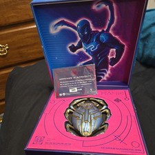 SalesOne Jewelry DC Prop Replica Exclusive Blue Beetle Magnetic Pin 3584/8000 picture