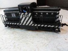 HO BACHMANN #463, 44 TON AT&SF SWITCH ENGINE, LIGHTS, RUNS picture