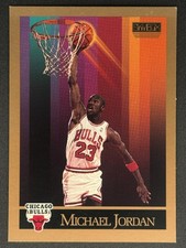 MICHAEL JORDAN 1990-91 SkyBox Base #41 | Bulls picture