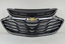 BRAND NEW OEM 2016-2019 Chevrolet Cruze Front Grille CHROME 42679306 picture