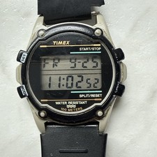 Vintage 1993 Timex Atlantis 100 Digital Watch (cracked strap) Brand New Battery picture