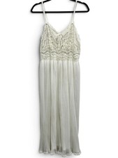 Vintage 1950s Rhythm Lingerie sheer lace nightgown in soft ivory. picture