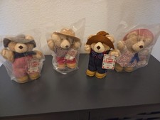 Vintage Wendys 1986 Happy Holiday Furskins Bear Set Of 4 picture