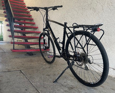 Trek dual sport 2 gen (2019) 700c brake disc quick release cassette and 8 speed  picture