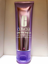 Clinique Take The Day Off Facial Cleansing Mousse Face Cleanser picture