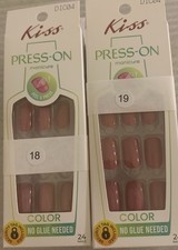 Kiss Press On 24 Nails Medium Gel Manicure Lean On Me Glossy Mauve Lot Of Two picture