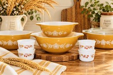 Vintage Pyrex Butterfly Gold Cinderella Mixing Bowls #444 & #442 – 1970s Nesting picture