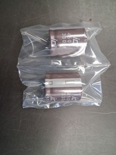 Lot of 2 electrolytic capacitor 330 uF, 450V, 105C, snap in 35x 40 mm picture