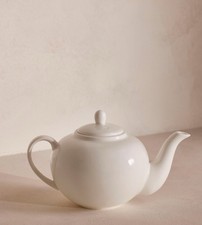 Soho House Fine Bone China White Teapot New 26.4oz Small New picture