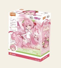 Blokees DaaLaMode Series - Sakura Miku by Blokees picture