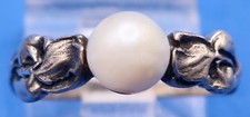 Vintage Signed Levin Sterling Silver Size 4.5 Culture Pearl Ring w Leaf Accents picture