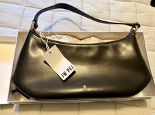 NWT JW PEI Lily Shoulder Bag - Black picture