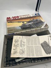 ITALERI 1/35 Scale M-109 SELF PROPELLED GUN E4/G/A1/A2 #246 picture