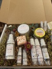 Farmhouse Fresh Organics & Naturals Skincare Gift Set Self-Care Sample Lot picture